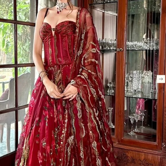 Mahima Mahjan Lehenga - Picture 1 of 8